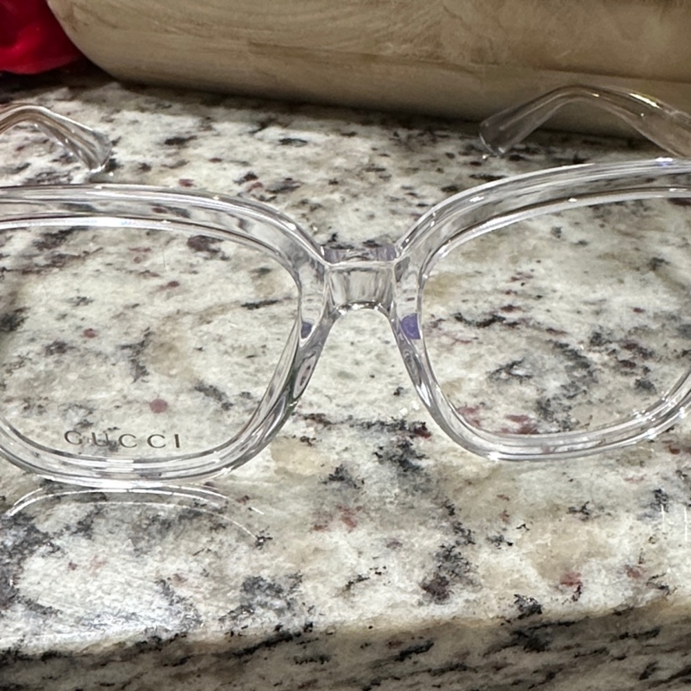 Gucci Clear Frames with Gold Detail - Picture 7 of 9